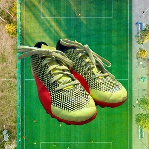 PUMA Kids' Spirit It Soccer Sneaker, Size 3.5